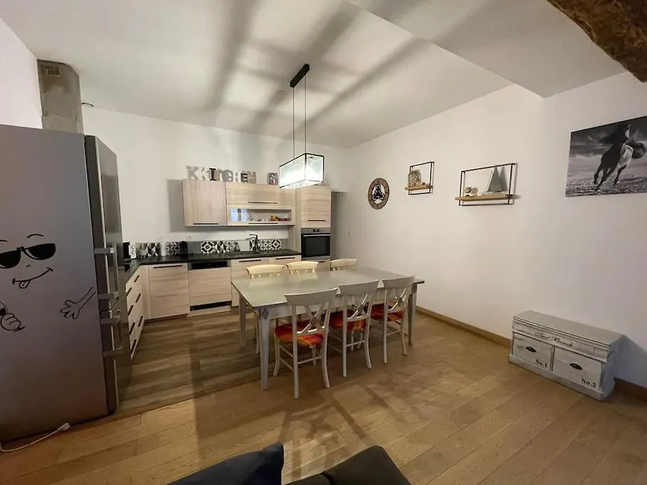 Appartement Un Cocon Au Coeur Du Village Les Les Saintes-Maries-de-la-Mer France